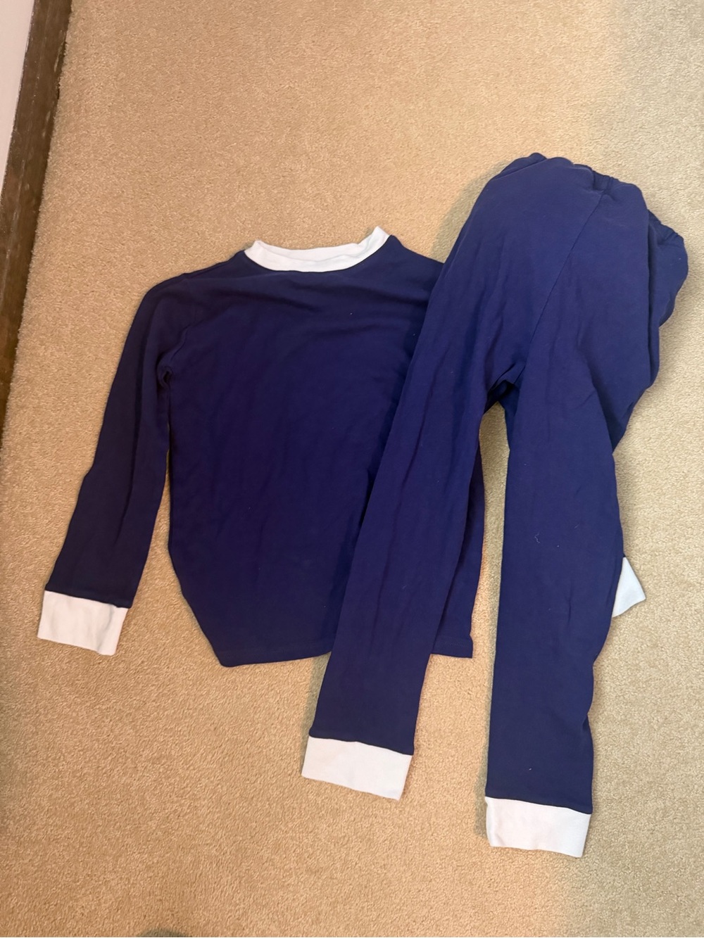 Peejamas Navy Blue pajamas set 6/7 NWOt